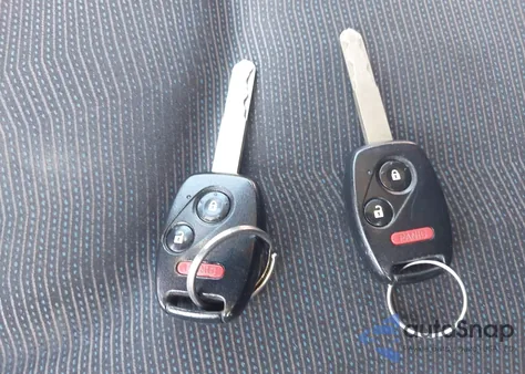 2011 Honda Fit Sport from USA, damaged, VIN JHMGE8H57BS006771